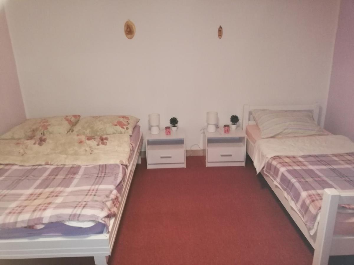 Studio Apartman Small Lili Popovaca Ngoại thất bức ảnh